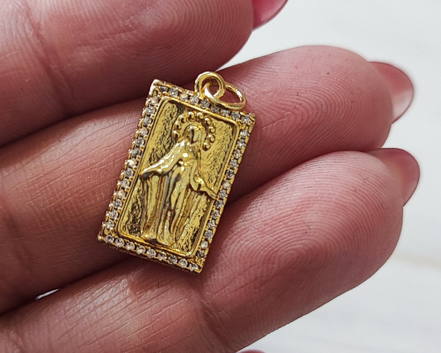 VIRGEN DE LOS RAYOS
