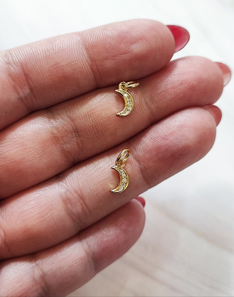 LUNA CON ZIRCONES