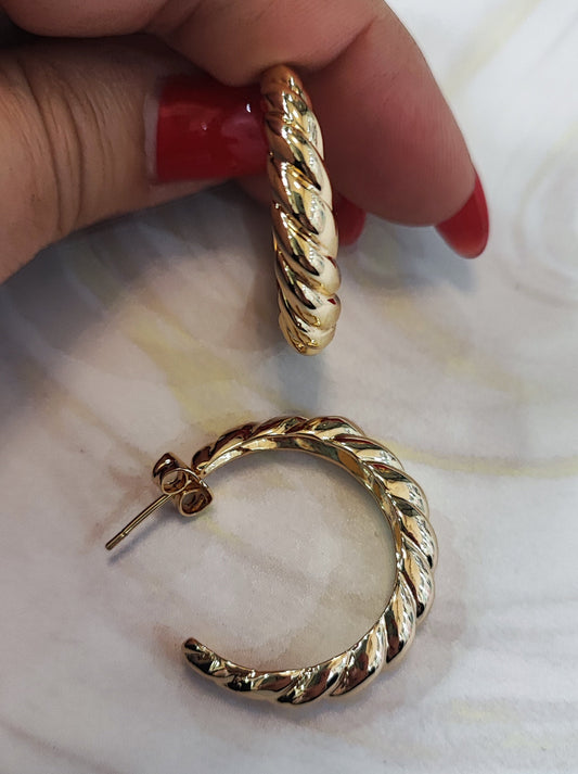 ARGOLLAS ENTORCHADAS