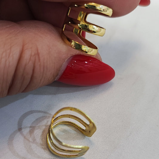 EARCUFF